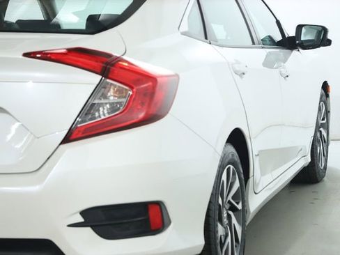 Used 2017 Honda Civic EX image 17