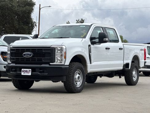 New 2026 Ford F250 XL w/ XL Off-Road Package image 7
