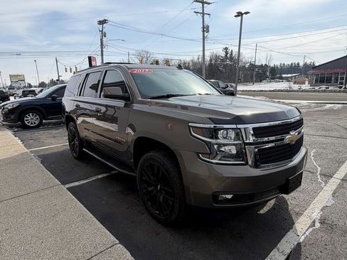 Used 2015 Chevrolet Tahoe LT w/ Luxury Package image 5