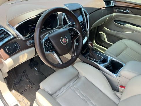 Used 2014 Cadillac SRX Luxury w/ Driver Awareness Package FWD image 16