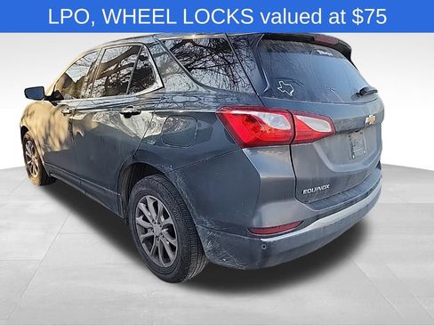 Used 2019 Chevrolet Equinox LT w/ Driver Convenience Package image 3