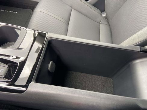 New 2026 Toyota Camry XLE AWD/4WD image 22