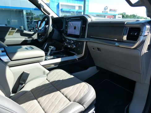 Used 2024 Ford F150 Platinum w/ Equipment Group 703A Plus AWD/4WD image 15