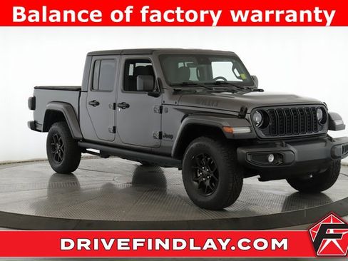 Used 2024 Jeep Gladiator Willys image 1