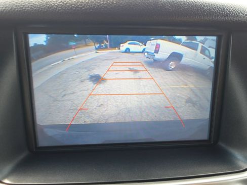 Used 2016 Chevrolet Tahoe LS RWD image 14