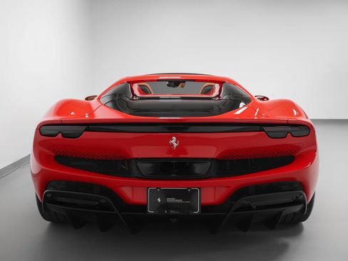 Used 2025 Ferrari 296 GTS RWD image 32