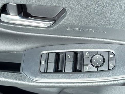New 2026 Nissan Sentra SV w/ SV Convenience Package FWD image 22