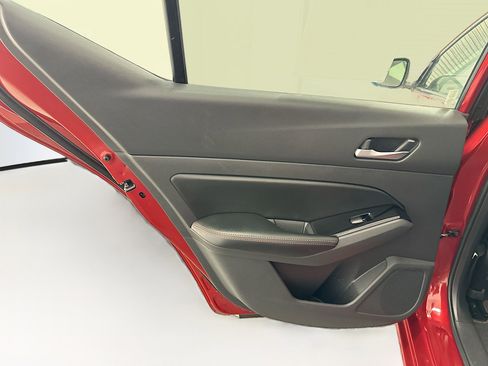 Used 2024 Nissan Altima 2.5 SR image 26