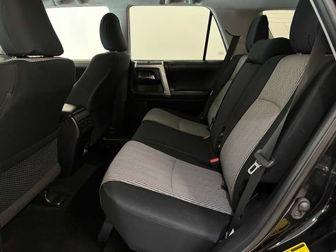 Certified 2022 Toyota 4Runner SR5 AWD/4WD image 25