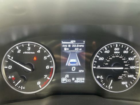 Used 2025 Subaru Crosstrek 2.5i Premium AWD/4WD image 15