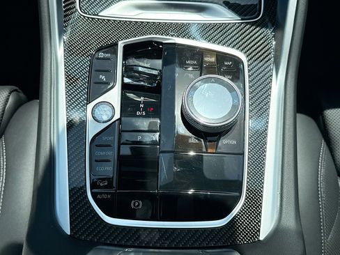 New 2027 BMW X6 M60i AWD/4WD image 31