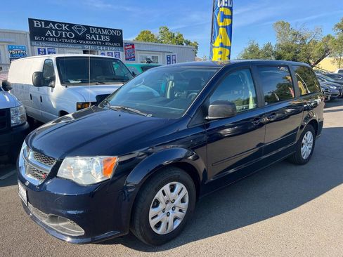 Used 2015 Dodge Grand Caravan SE w/ Quick Order Package 29E SE image 1