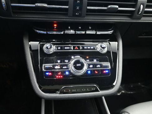 Used 2021 Lincoln Corsair Reserve w/ Equipment Group 201A image 20