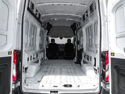 Used 2023 Ford Transit 250 148 High Roof RWD image 41