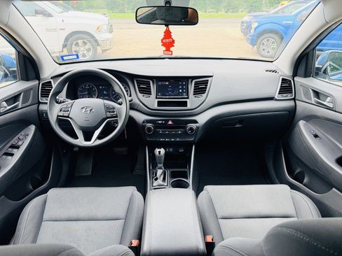 Used 2017 Hyundai Tucson SE FWD image 11