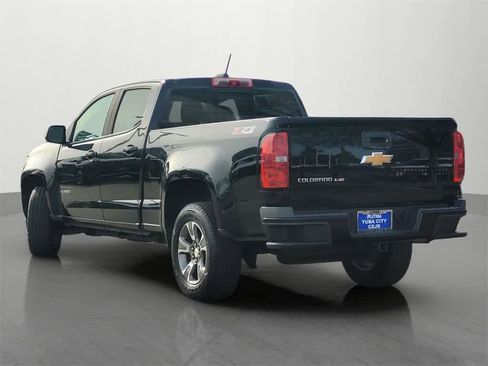 Used 2019 Chevrolet Colorado Z71 image 4