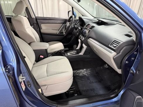 Used 2016 Subaru Forester 2.5i Premium w/ All-Weather Package AWD/4WD image 7