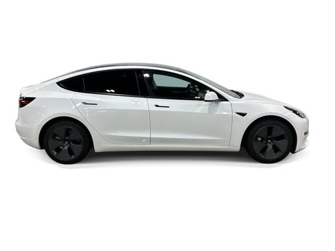 Certified 2023 Tesla Model 3 Standard Range RWD image 7