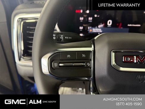 New 2026 GMC Canyon Elevation w/ Convenience Package image 18