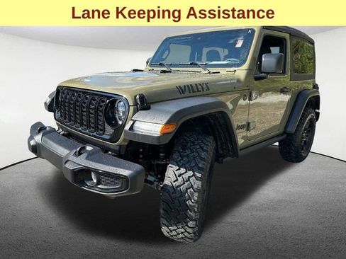 Used 2025 Jeep Wrangler Sport AWD/4WD image 5