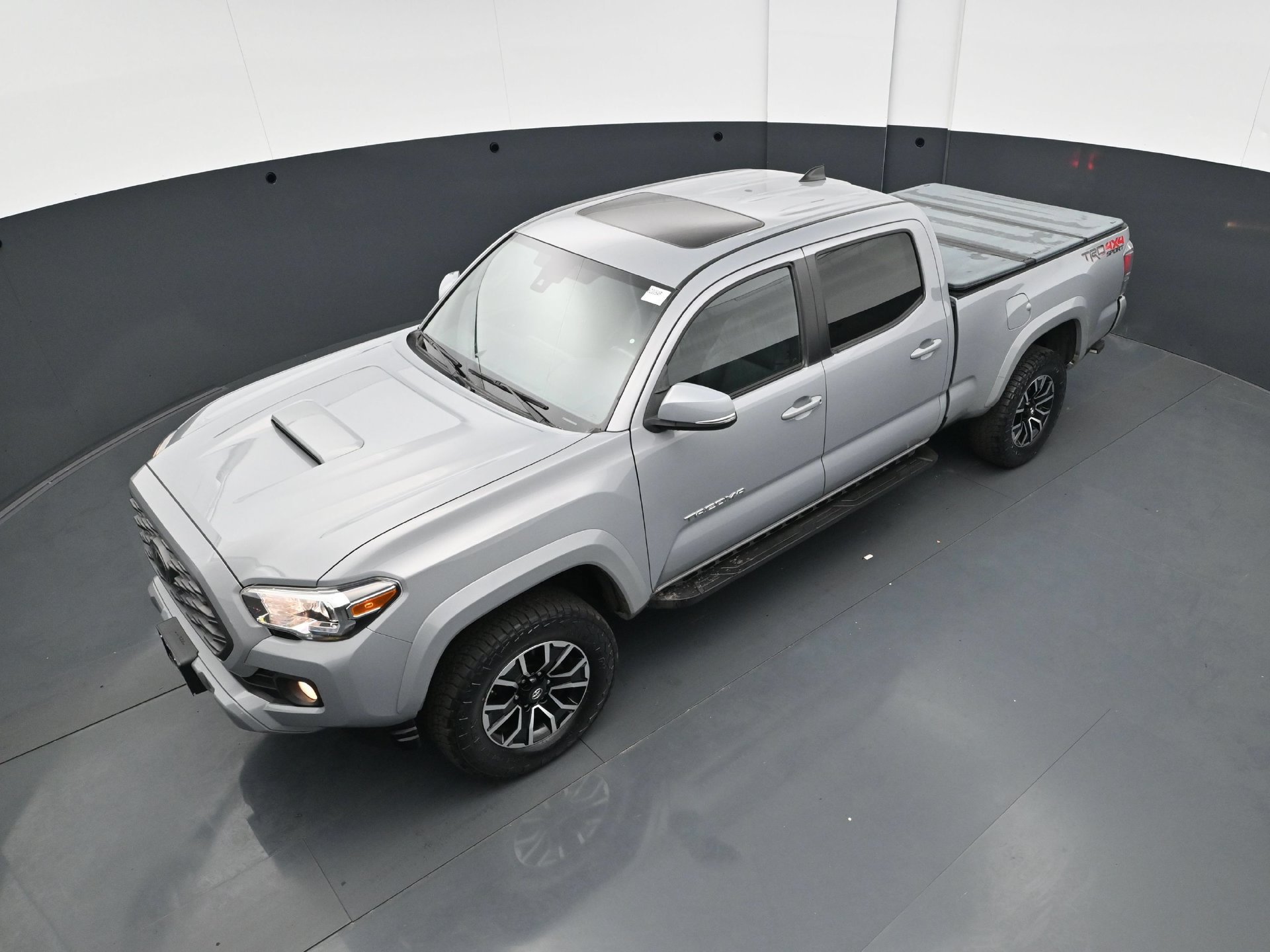 Used 2020 Toyota Tacoma TRD Sport AWD/4WD image 39