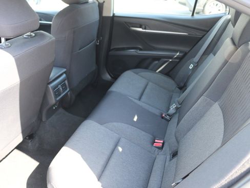 Used 2025 Toyota Camry LE image 25