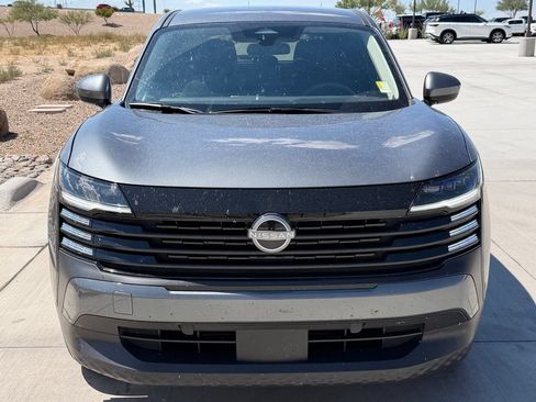 Used 2025 Nissan Kicks SV AWD/4WD image 3