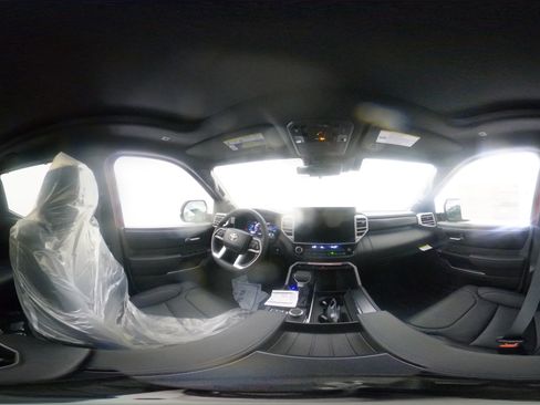 New 2025 Toyota Tundra Platinum image 33