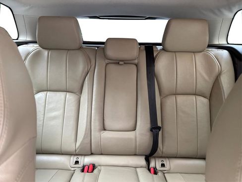 Used 2016 Land Rover Range Rover Evoque SE image 14