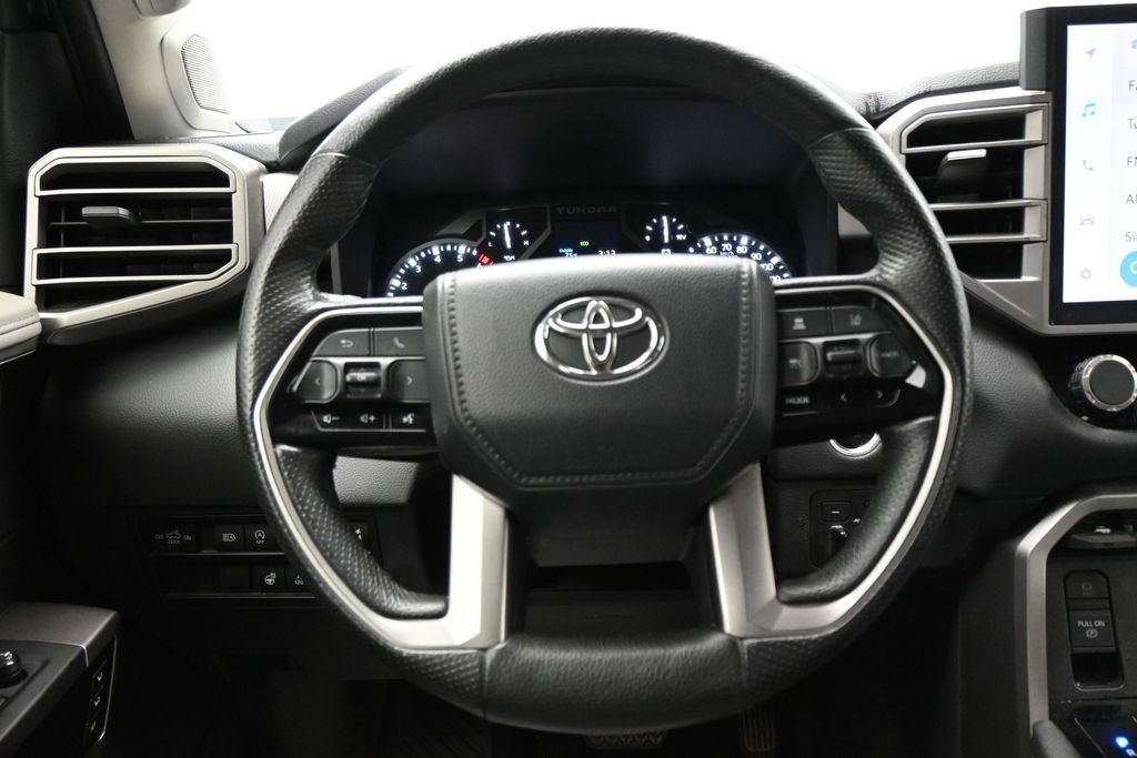 Used 2023 Toyota Tundra Limited AWD/4WD image 15