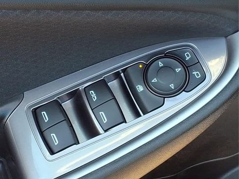 Used 2022 Chevrolet Malibu LT FWD image 14