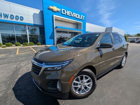 Used 2023 Chevrolet Equinox LT FWD image 29