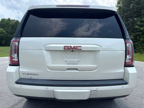 Used 2015 GMC Yukon SLT w/ Open Road Package AWD/4WD image 4