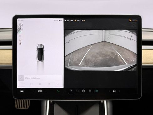 Used 2018 Tesla Model 3 Performance image 12