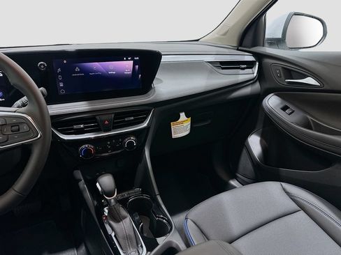 Used 2026 Buick Encore GX Sport Touring FWD image 23