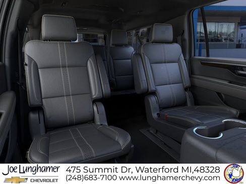 New 2026 Chevrolet Suburban High Country AWD/4WD image 37