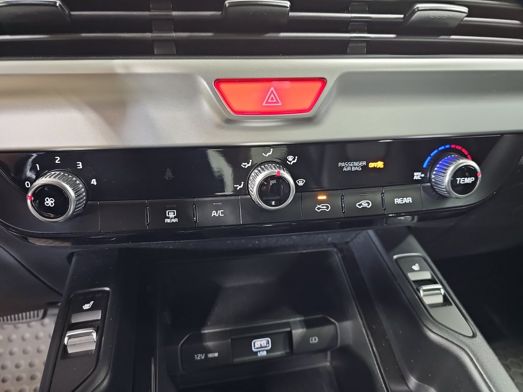 Used 2021 Kia Telluride S AWD/4WD image 19