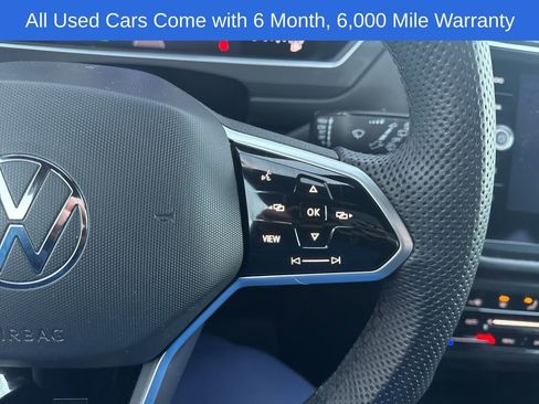 Used 2022 Volkswagen Tiguan SE R-Line image 17