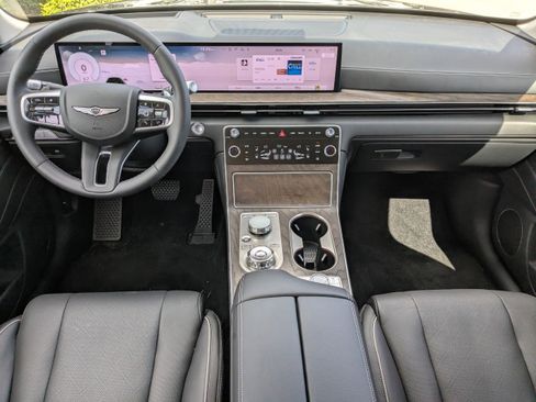 Used 2025 Genesis GV80 3.5T Advanced AWD/4WD image 9