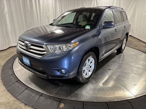Used 2011 Toyota Highlander 4WD image 1