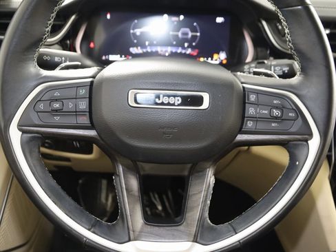 Used 2022 Jeep Grand Cherokee L Limited image 51