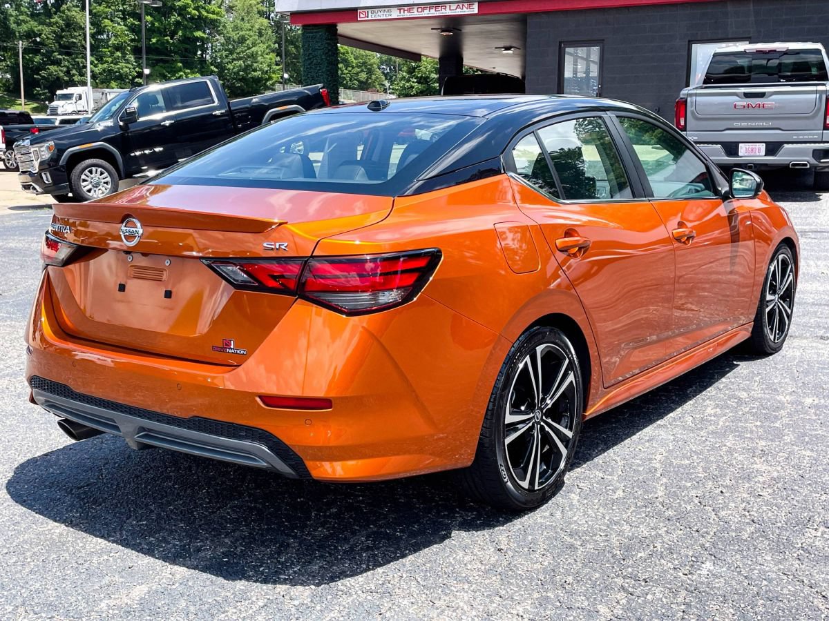 Used 2021 Nissan Sentra SR w/ SR Premium Package FWD image 6