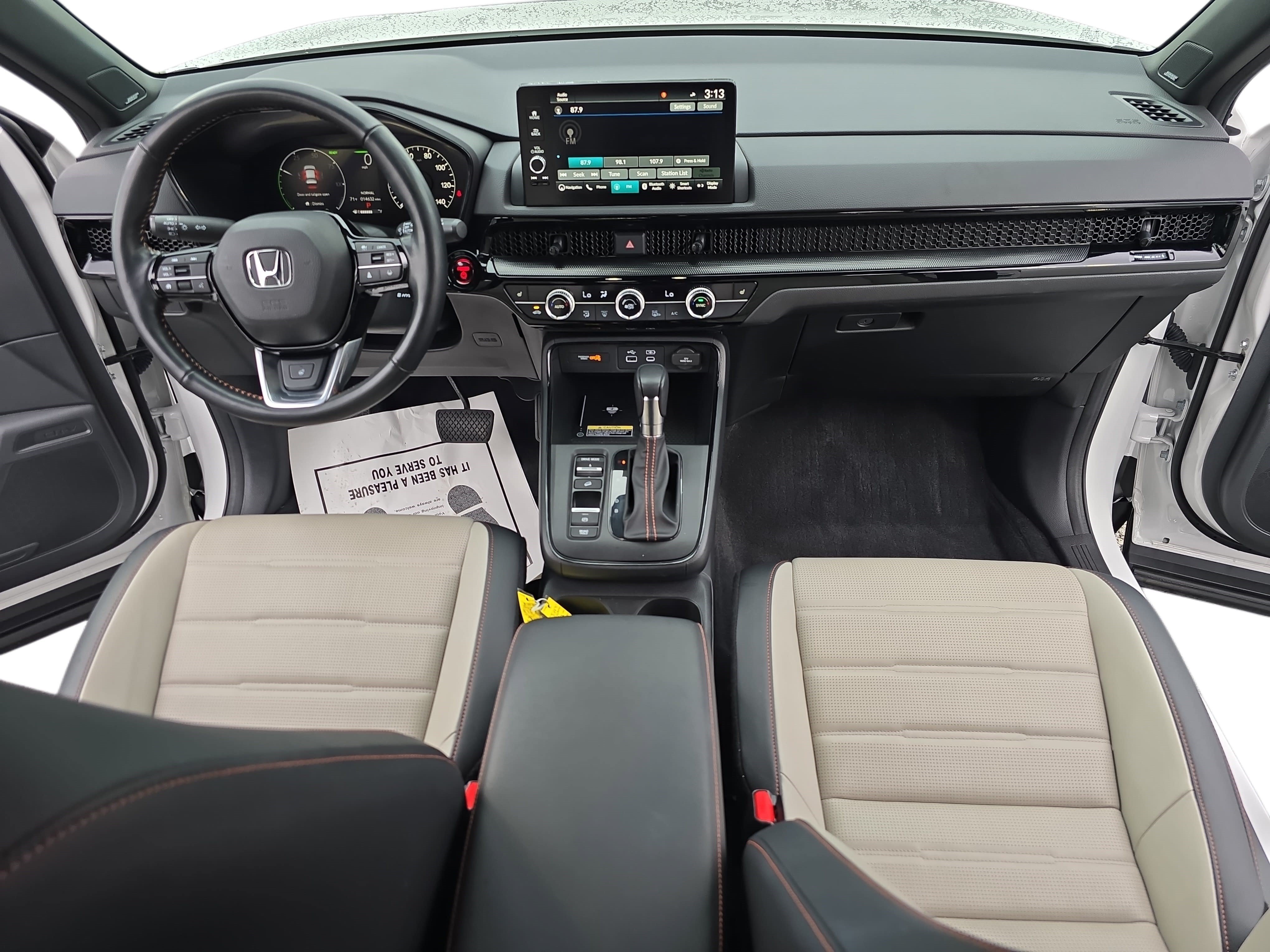 Used 2025 Honda CR-V Sport Touring image 9