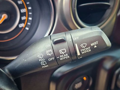 Certified 2022 Jeep Wrangler Unlimited Sport image 15