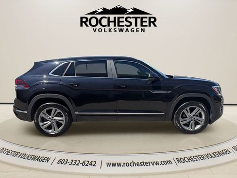 Used 2024 Volkswagen Atlas Cross Sport SEL R-Line AWD/4WD image 8