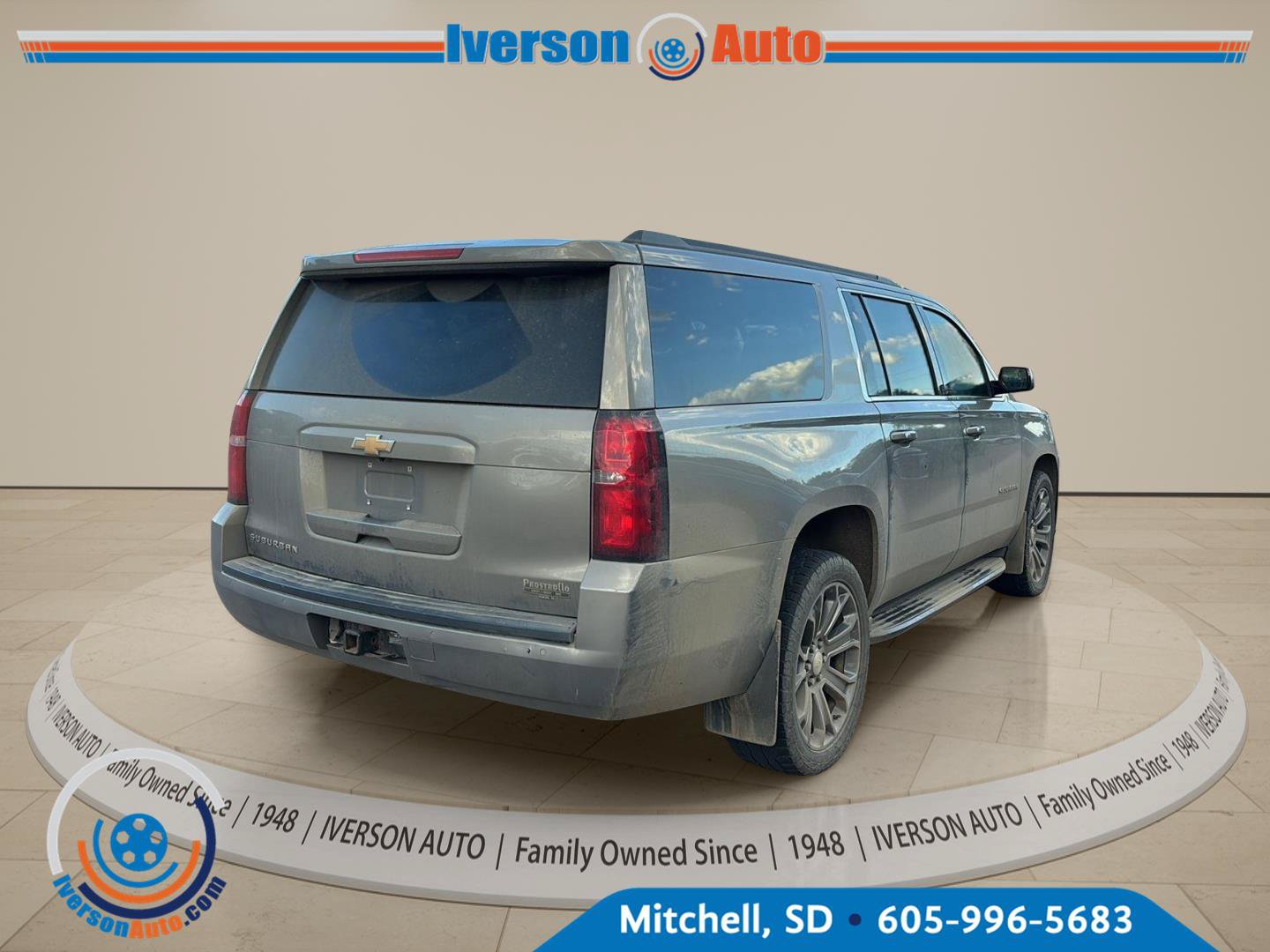 Used 2018 Chevrolet Suburban LS w/ Enhanced Driver Alert Package AWD/4WD image 5