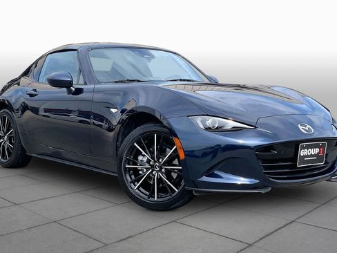 Used 2025 MAZDA MX-5 Miata RF Grand Touring RWD image 3
