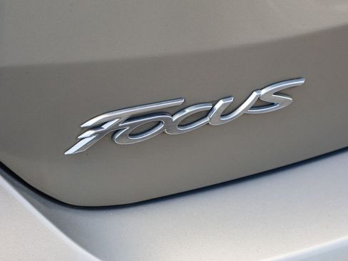 Used 2015 Ford Focus Electric Hatchback FWD image 26