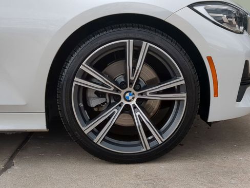 Used 2022 BMW 330i Sedan w/ Premium Package 2 image 27