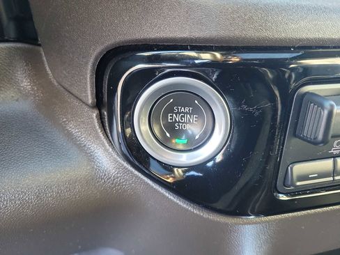 Certified 2023 GMC Sierra 1500 SLT w/ SLT Premium Plus Package image 25